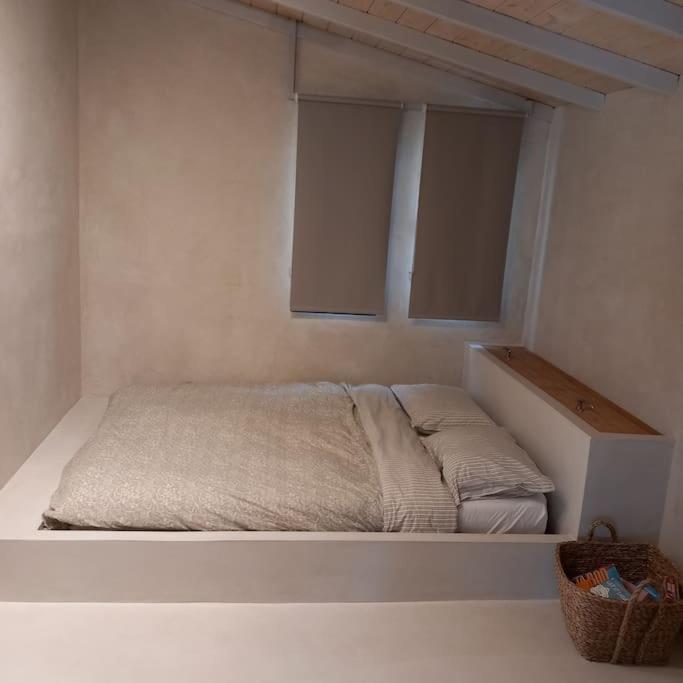 Coralia's Beachfront Sea View Вилла *
